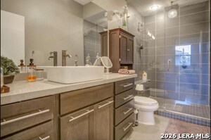 Building Photo - 1542 N Alamo St