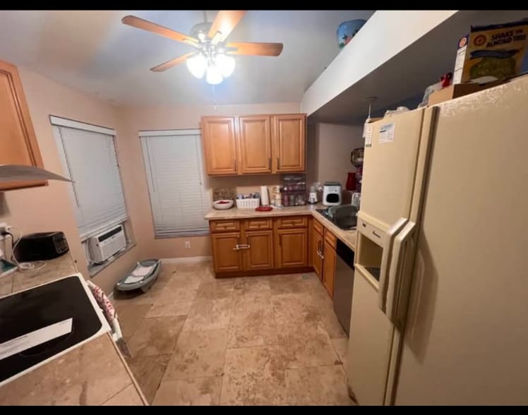 Building Photo - 2671 Arjay Ct