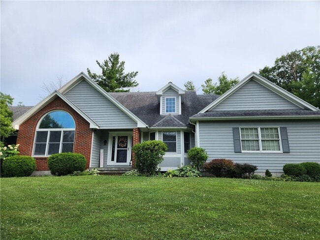 Primary Photo - 5 Arrowood Ln