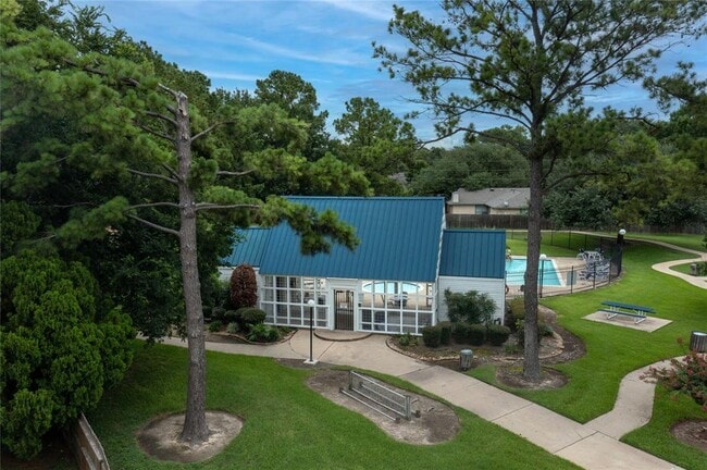 Building Photo - 14919 Forest Trails Dr