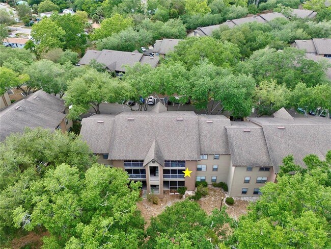 Building Photo - 956 Salt Pond Pl