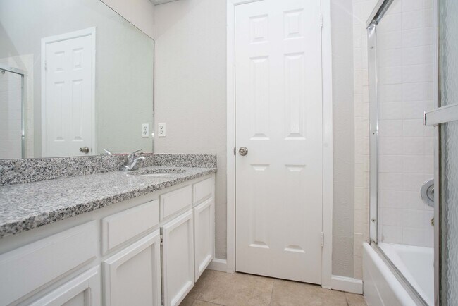 Building Photo - 5401 Loadstone Cove