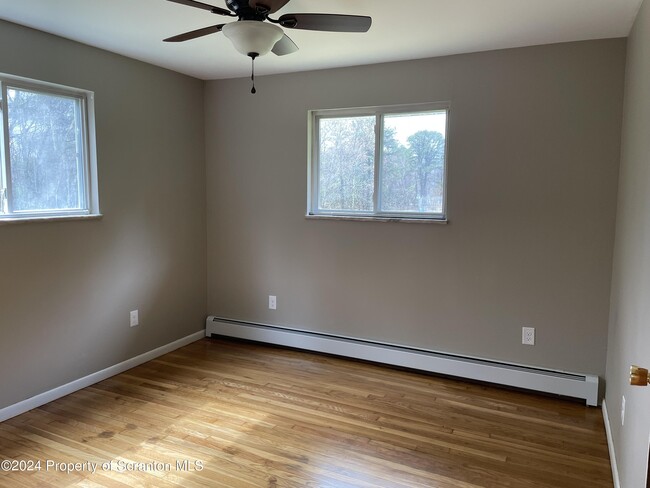 Building Photo - 3771 PA-115