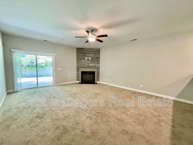 Building Photo - 208 Ladden Ln
