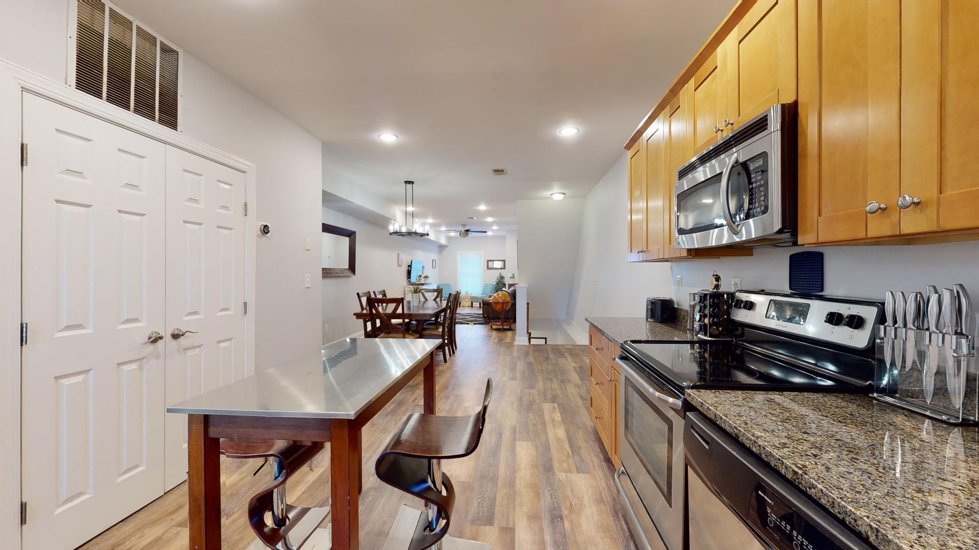Kitchen - 1223 4th Street Northwest