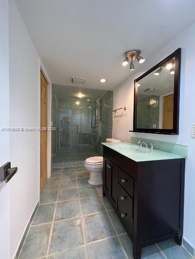 Building Photo - 20500 W Country Club Dr