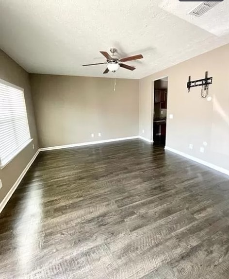 Building Photo - 5029 Upper Park Pl