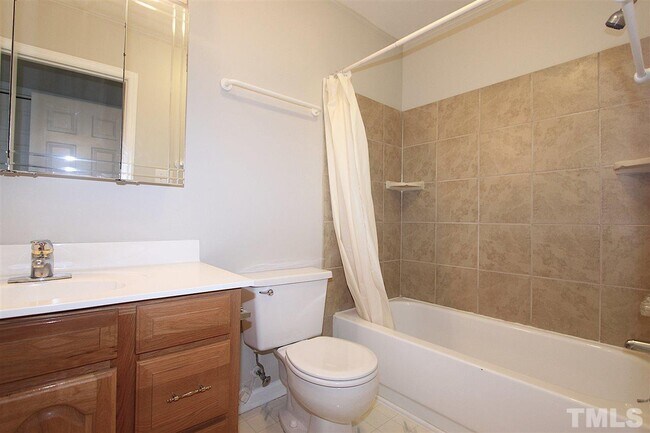 Building Photo - 5606 Split Oak Way