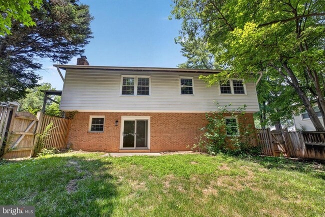 Building Photo - 4752 Carterwood Dr