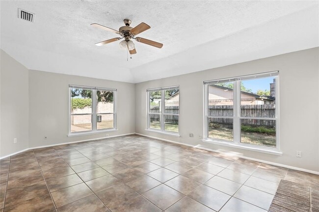 Building Photo - 10615 Autumn Meadow Ln