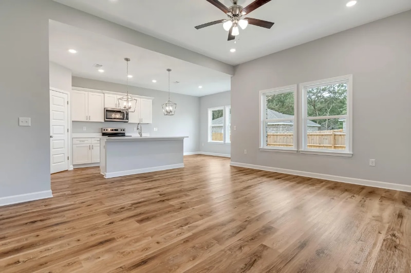 Building Photo - 98 Azalea Dr