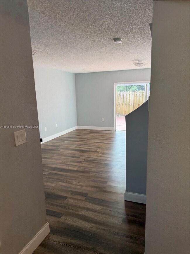 Building Photo - 13914 SW 178th St