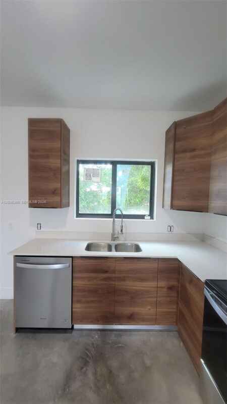 Building Photo - 2146 NW 69th Terrace