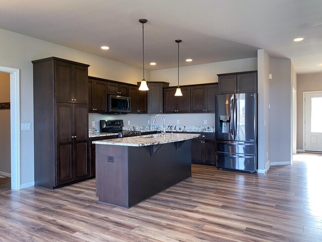 Building Photo - 9626 Sweet Autumn Dr