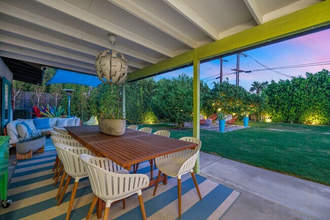 Building Photo - Stylish Fully Furnished Home in Palm Springs - Annual Lease