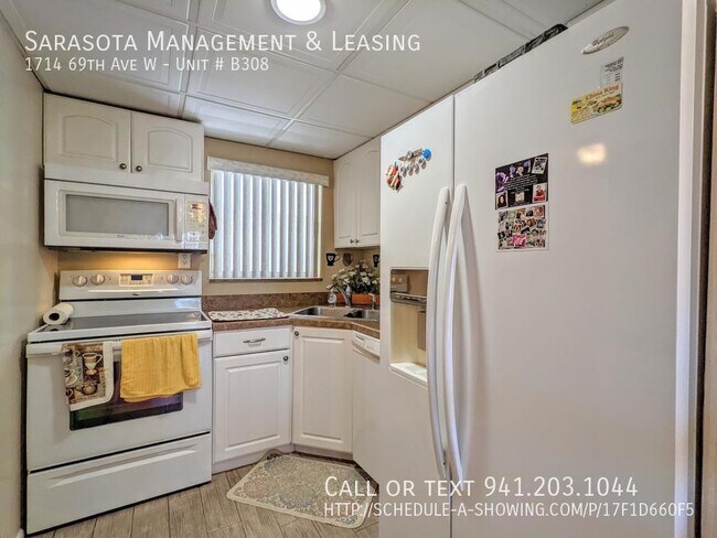 Building Photo - 1714 69th Ave W