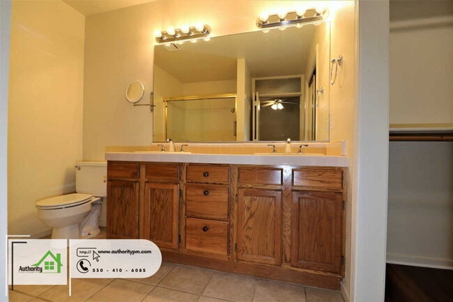 Building Photo - 2169 Sophy Pl