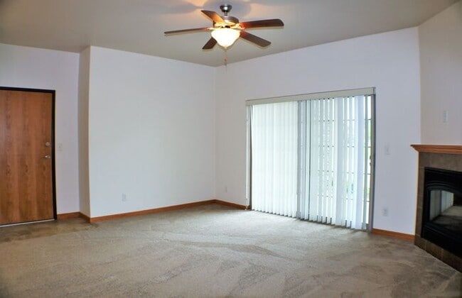 Building Photo - $1,235 | 2 Bedroom, 2 Bathroom Condo | Pet Friendly* | Available for March 31st 2026 Move In!*