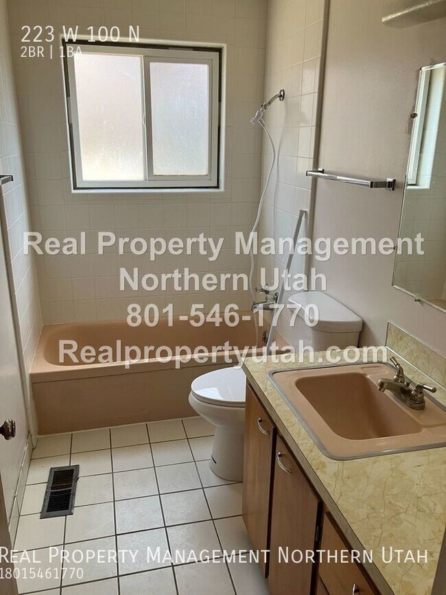 Building Photo - 223 W 100 N