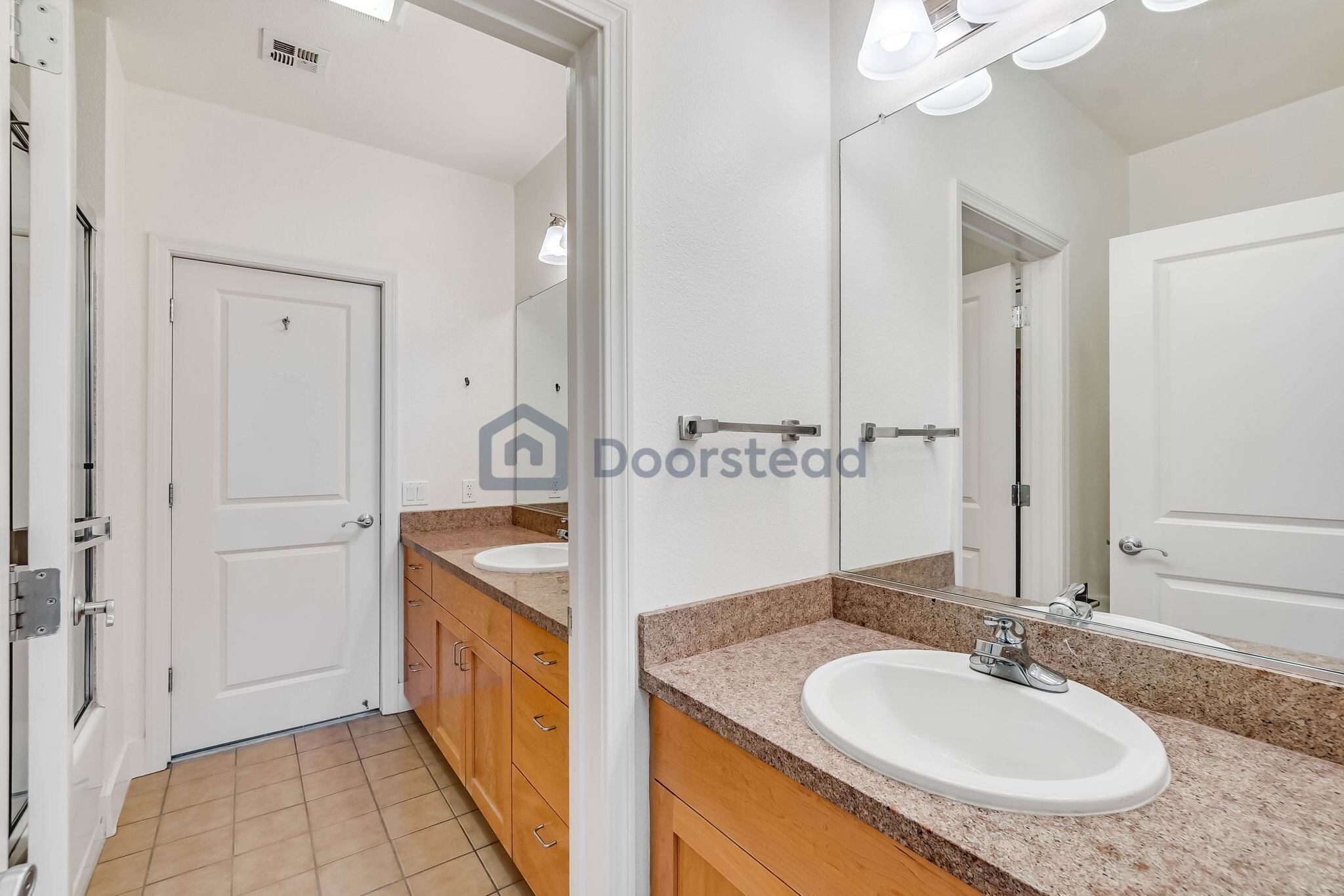 Building Photo - 1561 Brunswig Ln