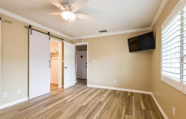 Building Photo - 1900 Benjamin Franklin Dr