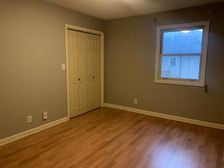 Building Photo - 121 Arcadia Ln