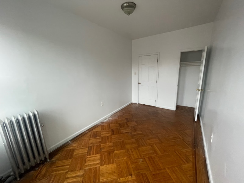 Building Photo - 345 E 54th St