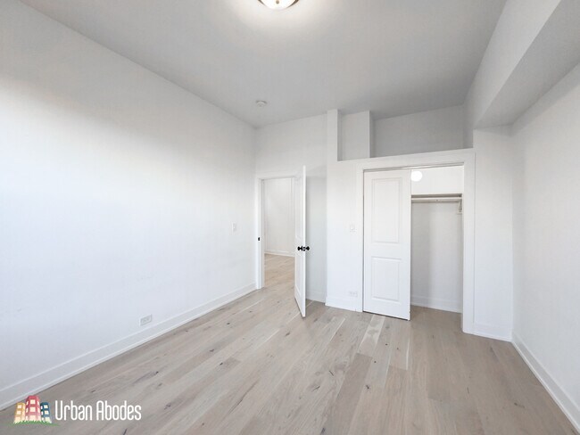 Building Photo - 2129 N Bingham St