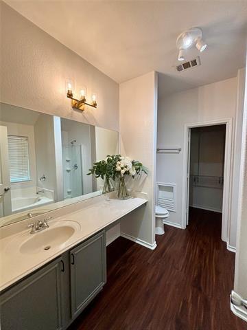 Building Photo - 1412 Santos Dr