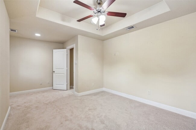 Building Photo - 4213 Pecan Bend Ln
