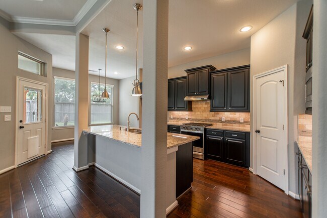 Building Photo - 74 S Sawbridge Cir