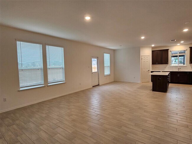 Building Photo - 1629 Brimhurst Dr