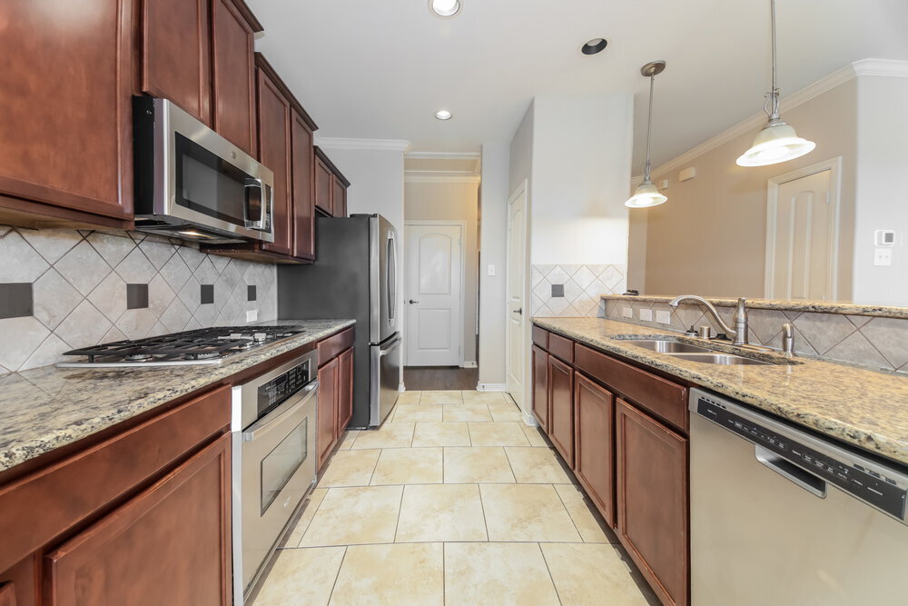 Building Photo - 1208 Songbird Dr