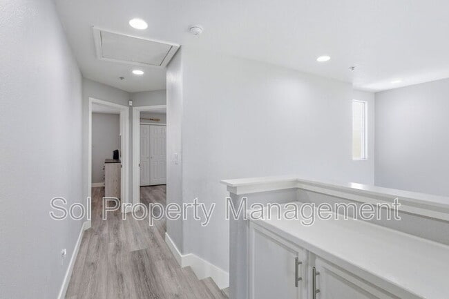Building Photo - 58 Del Rio Ct