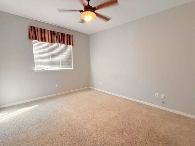 Building Photo - Balboa Park Luxury Living
