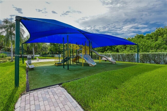 Building Photo - 1275 Yellowheart Way