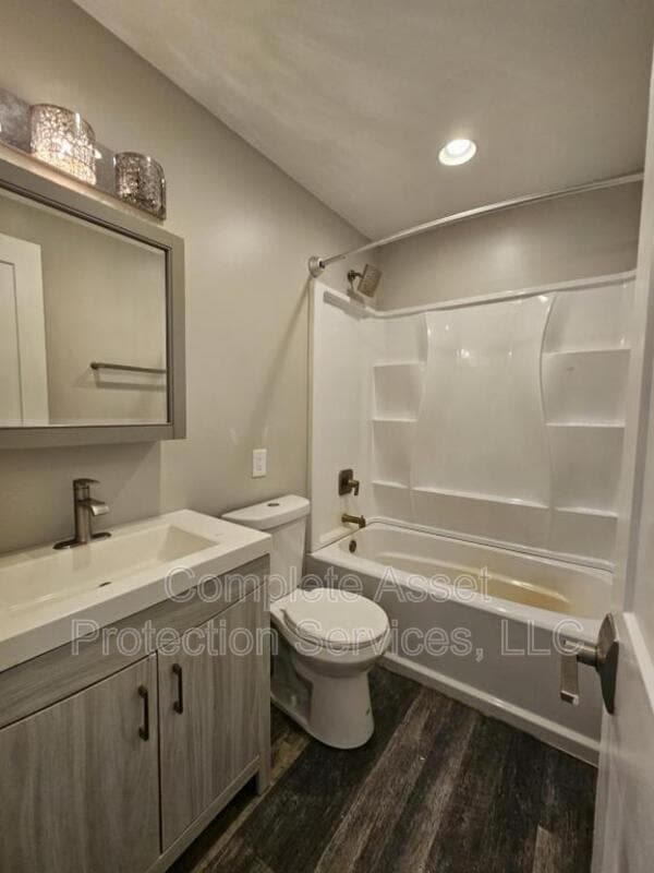 Building Photo - 8911 Park Valley Ct
