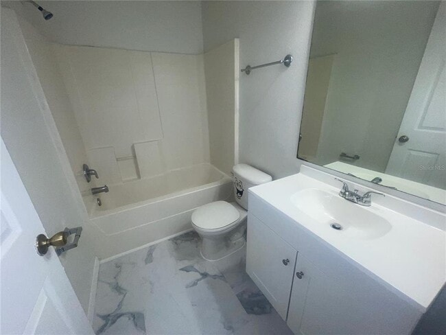 Building Photo - 24 Sawfish Ct