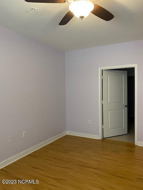 Building Photo - 395 S Crow Creek Dr