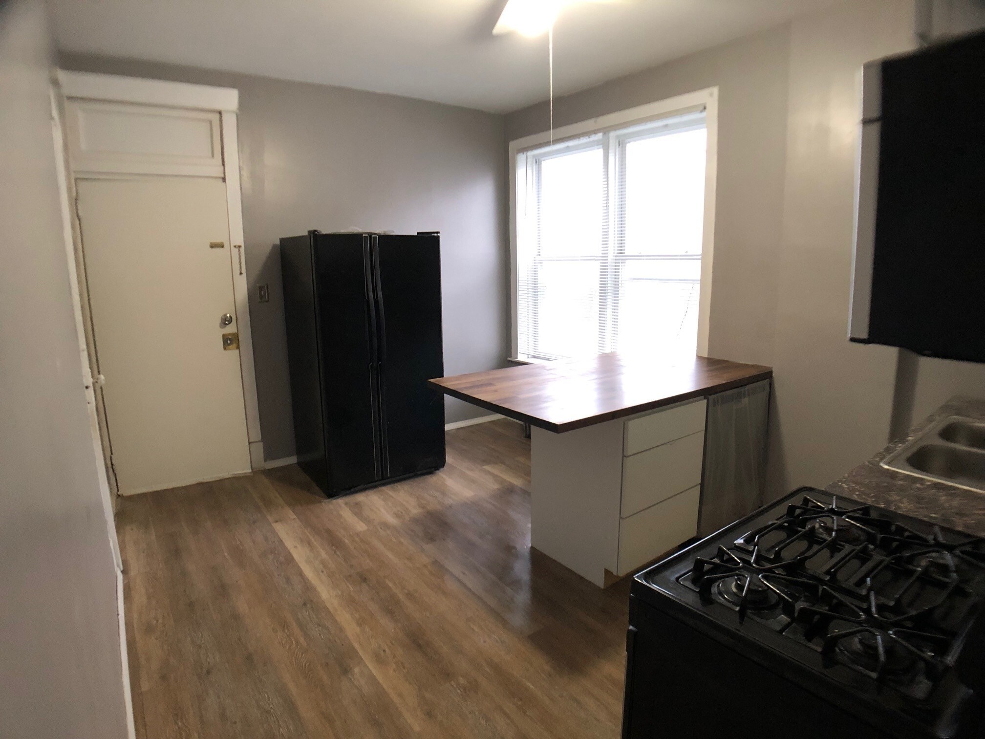 Building Photo - 1237 S 51st Ave
