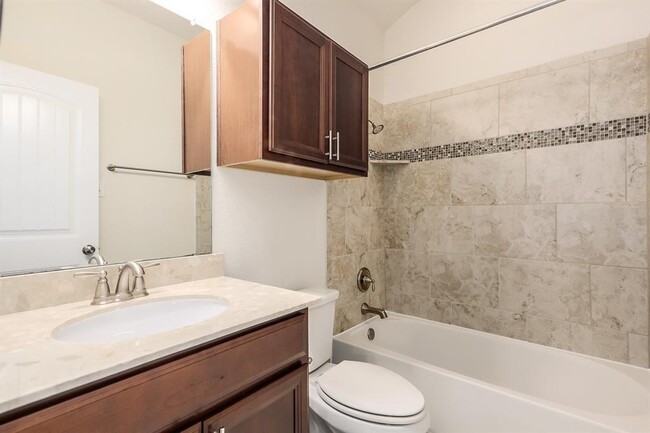 Building Photo - 7220 Wyoming Springs Dr
