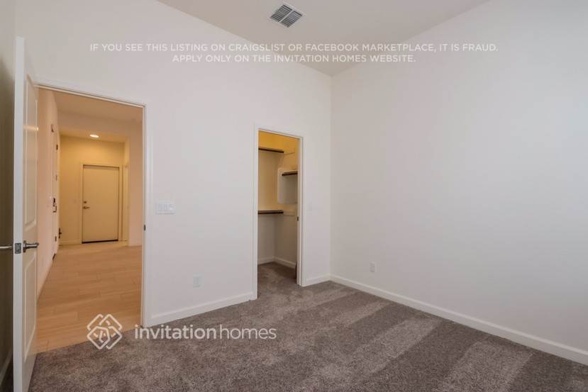 Building Photo - 19270 E Thornton Rd