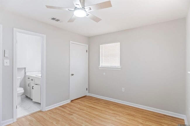 Building Photo - 1455 Marilyn Dr