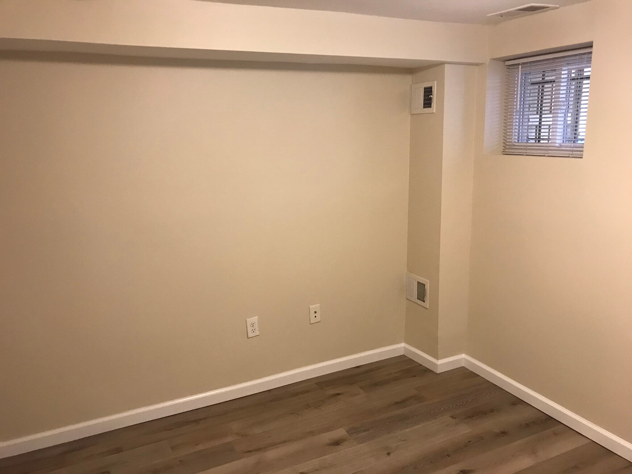 Rear bedroom - 1448 Newton St NW