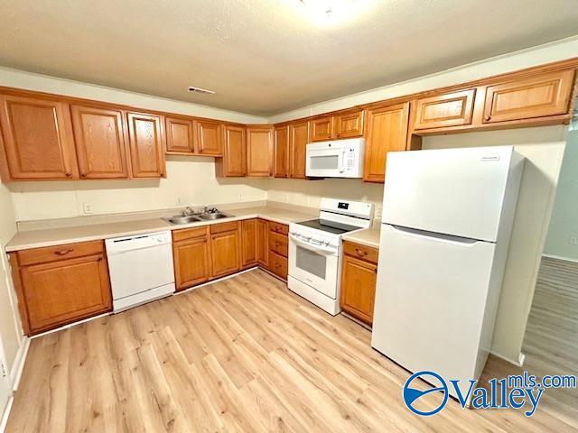 Building Photo - 2433 Shepherd Dr NW
