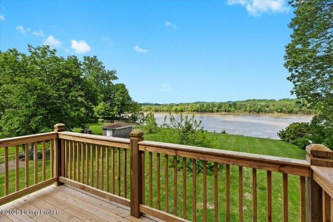 Building Photo - 1018 S 47th St