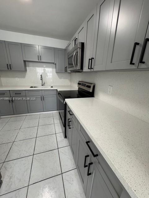 Building Photo - 821 Curtiss Dr