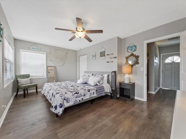 Building Photo - 3801 1st Ave S