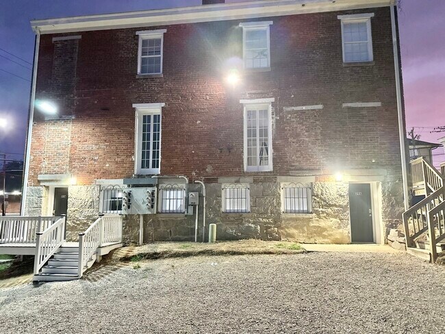 Building Photo - 31 S Jefferson St