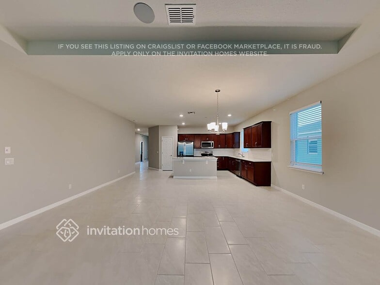 Building Photo - 2436 Citrus Overlook St